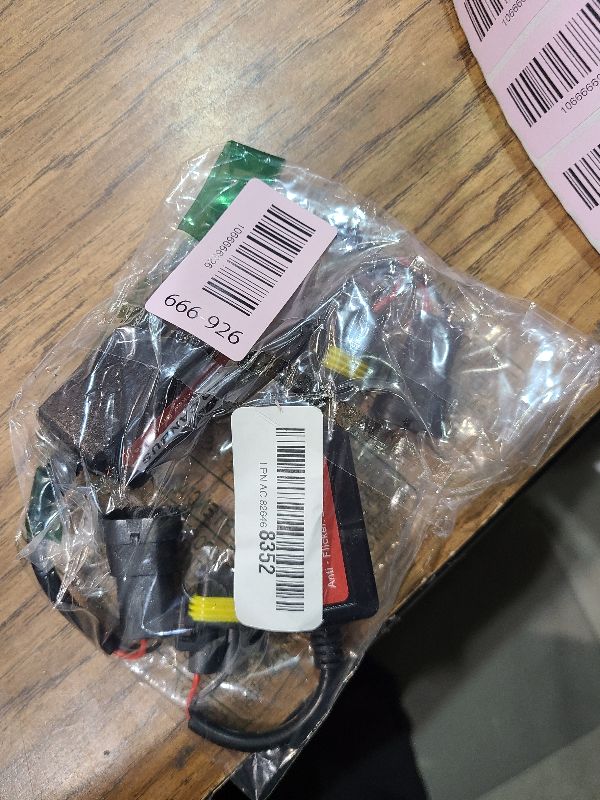 Photo 1 of 2 Pcs LED Canbus Error Free Anti Flickering Resistor Decoder, 9005/HB3/9006/HB4/9012 LED Decoder for LED Headlight Warning Canceller Capacitors Resistor