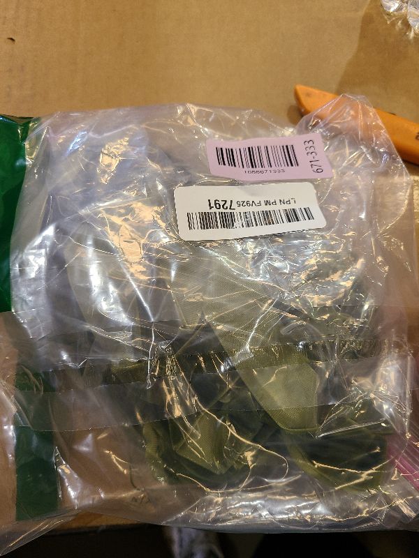 Photo 1 of 12Pcs Green Velvet Ribbon Bows Christmas Tree Decorations,5in x 10in St Patricks Day Ornaments for Tree Home Party Front Door Wreath Garland Holiday Decor