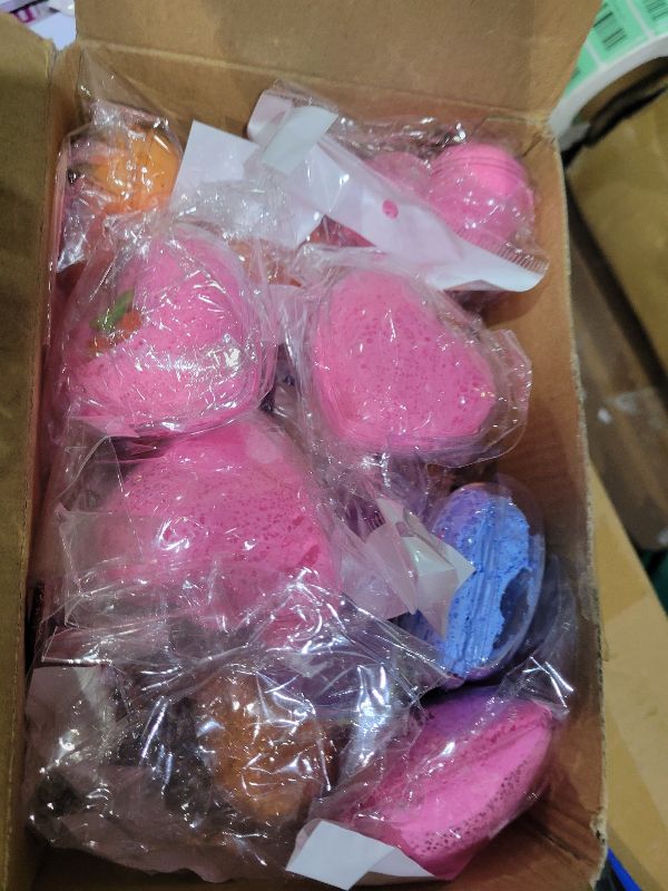 Photo 1 of 28 Pack Valentines Butter Slime Filled Heart with Fruit Charms Valentines Cards Gifts for Kids Girls Boy Non-Sticky Putty Stress Relief Toy Valentines School Classroom Exchange Party Favor