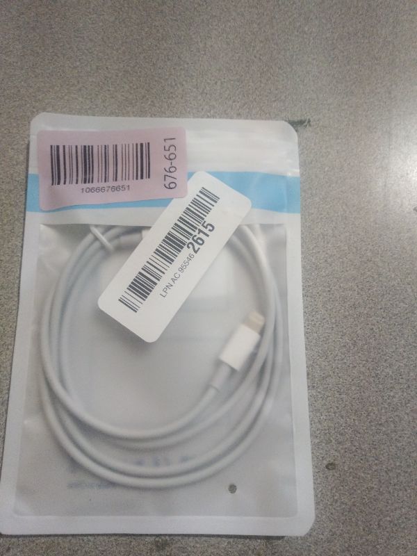 Photo 1 of (Apple MFi Certified) iPhone AUX Cord,Lightning to 1/8 Inch Audio Cable,3.3ft, Headphone Jack Adapter Male Aux Stereo Audio Cable Compatible for iPhone 14/13/12/11/XR/X/8/7 (White)