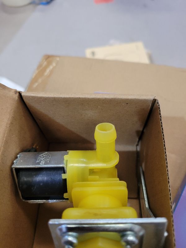 Photo 1 of 000008484 000009122 33129030 IH9122 Ice Machine Water Inlet Valve Assembly (OEM) 220V/240V 50Hz/60Hz 6W for Manitowoc Ice Machine Parts 2-Year Warranty