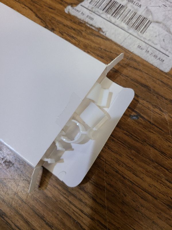 Photo 1 of 10 Pcs Leakproof Cosmetic Dispenser Pump Lock Clip,Clamp for Lotion Shampoo Cleansing Oil Bottles,Medium Size PP Plastic Leak Locks,Travel & Camping Friendly Accessory (White)