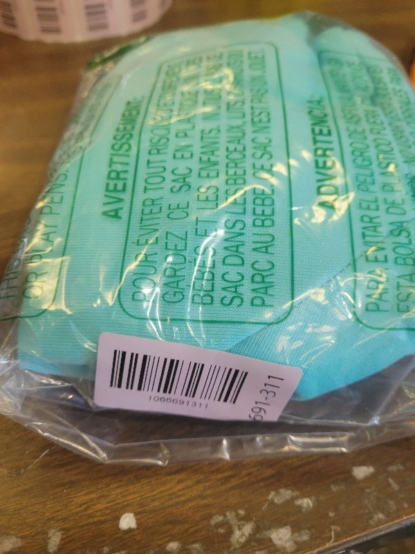 Photo 1 of 2 Pack Dog Hoodie Warm Hood Dog Sweater Cold Weather Small Dogs Sweatshirt Comfort Pet Clothes for Small Medium Dogs with Pockets Cats Chihuahua Clothes for Male Female Girl Boy Sporty Daily Wear