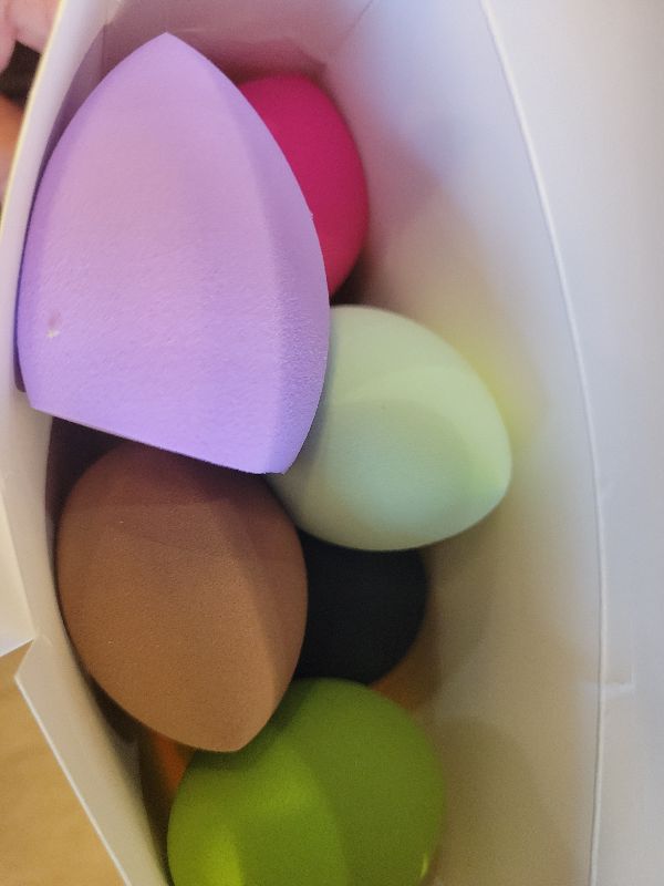 Photo 1 of 12 Pieces Professional Makeup Sponge Set,Latex Free Flawless Soft Setting Face Puffs,Multicolor Beauty Sponge Blender Cosmetic Applicator for Powder,Liquid,Facial Makeup Tools