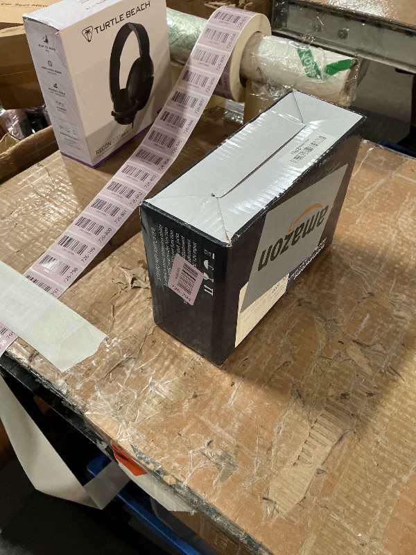 Photo 1 of ***MISSING PARTS***
Wemeweme 400W Home Audio Amplifier with Bluetooth 5.0, 2 Channel Stereo Receiver, Dual Karaoke Mics, FM Radio, USB/SD Playback for Home Theater, Garage, Party