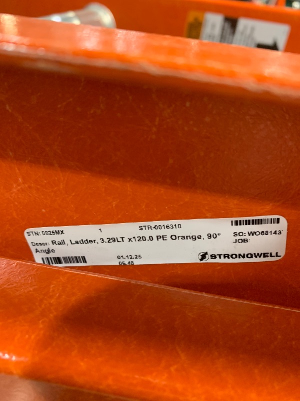 Photo 1 of ***MINOR DAMAGE, SEE PHOTOS***
***TRUCK/TRAILER PICKUP ONLY***
Louisville Ladder 20-foot Fiberglass Extension Ladder, 300-Pound Load Capacity, Type IA, FE3220