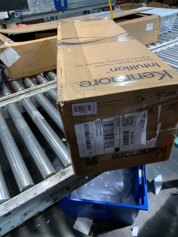 Photo 1 of ***HEAVILY USED***
Kenmore Intuition Bagged Upright Vacuum Lift-Up Carpet Cleaner 2-Motor Power Suction with HEPA Filter, 3-in-1 Combination Tool, HandiMate for Floor, Pet Hair, 14pounds, Green