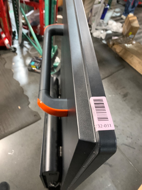 Photo 1 of ***MISSING A CORD***
55'' Outdoor Portable Digital Signage Display, 2000 Nits Brightness, IP65 Waterproof, Android 14 (RK3568S, 4+32G), 60000mAh Battery, App Remote Control, Commercial Advertising Screen