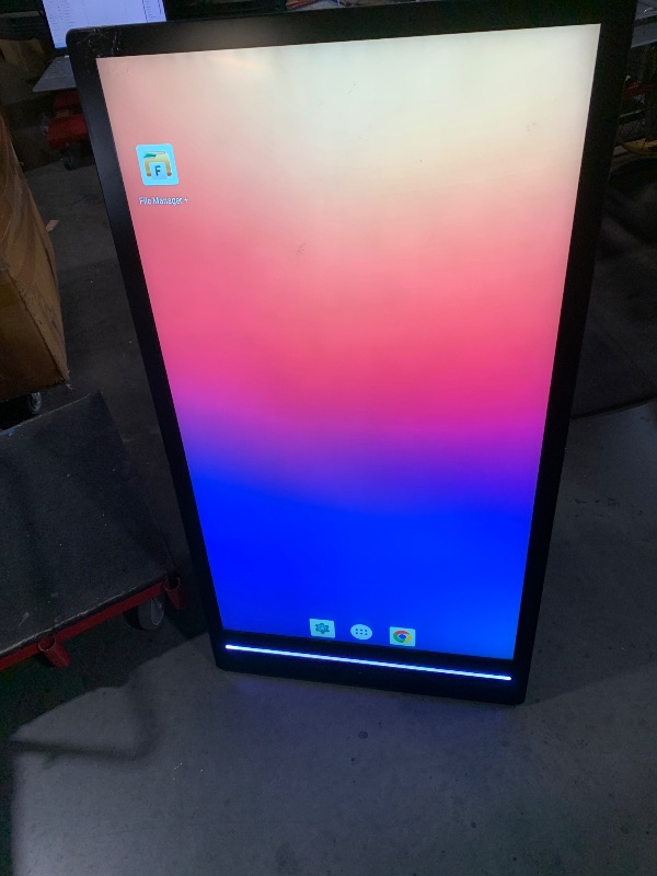 Photo 4 of ***MISSING A CORD***
55'' Outdoor Portable Digital Signage Display, 2000 Nits Brightness, IP65 Waterproof, Android 14 (RK3568S, 4+32G), 60000mAh Battery, App Remote Control, Commercial Advertising Screen