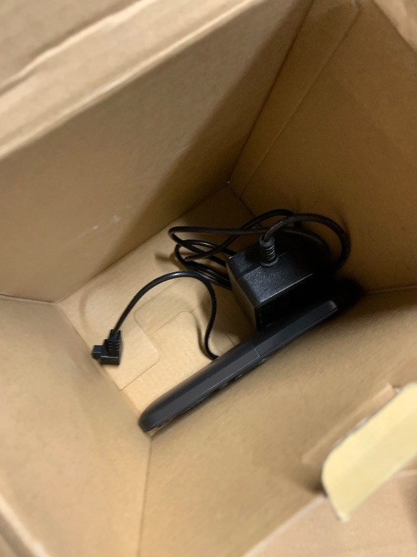 Photo 1 of ***MISSING MOIUSE***
[Built-in Apps & 2026 Upgraded] Mini Projector with WiFi 6 and Bluetooth 5.4 Support 4K 1080P Auto Keystone 180° Rotatable Projector Portable Compatibile with HDMI/TV Stick/Memory Stick/Laptop, White