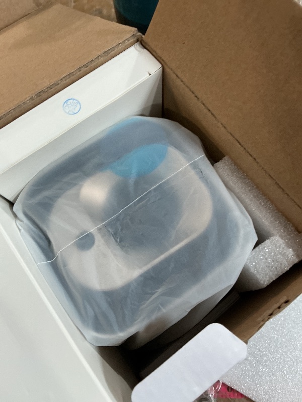 Photo 1 of ?Auto Focus&1080P?Magcubic Mini Smart Projector with 4K Support, Portable Projector with Wifi and Bluetooth, 5W Speaker, Built in Apps, Voice Control, Outdoor Movie Projector