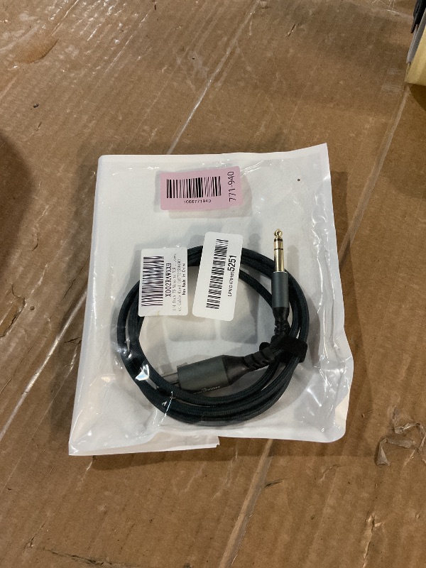 Photo 1 of ***STOCK IMAGE FOR REFERENCE***
Sovvid 10FT XLR to 1/4" 6.35mm Microphone Cable - TS Mono 3 Pin to Quarter Inch TS Male Unbalanced Interconnect Wire