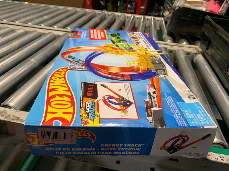 Photo 1 of ***FACTORY SEALED***Hot Wheels Energy Track + 1 Dcc