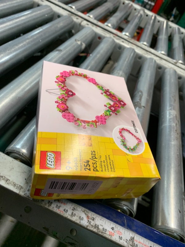 Photo 1 of ***FACTORY SEALED***LEGO Heart Ornament Building Toy Set - Fun Arts and Crafts Idea for Girls and Boys, Ages 9+ - Display on The Wall as Home Decoration - Gifts for Kids - 40638