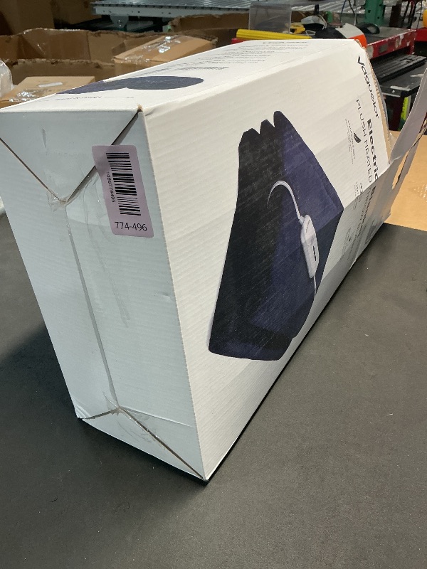 Photo 1 of ***DAMAGED - SEE NOTES/PICTURES***
Vagueior Electric Heated Blanket Full Size 72'' x 84'' Extra-Warm Lightweight Cozy Luxury Electric Blanket Machine Washable with 3 Heating Levels Auto-Off Machine Washable - Blue ETL Certification