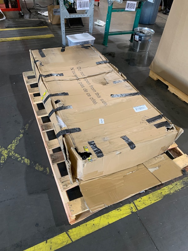 Photo 1 of ***DAMAGED - SEE NOTES/PICTURES***
XTERRA Fitness TR150 Folding Smart Treadmill, 250 LB Weight Capacity, 2.25HP Motor, Multiple Levels of Incline, 12 Preset Programs, XTERRA+ Fitness App Included with Purchase