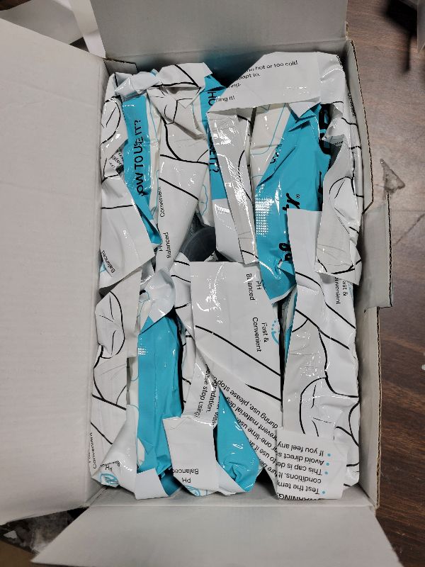 Photo 1 of 14 Pack Shampoo Caps No Need Rinse,Shampoo Caps for Bedridden Patients Elderly with 2 Cups,Fresh-Lather Rinse Free Hair Washing Caps for Hospital,Post-Surgery,Camping,Travel-Light,Need 130ML Water