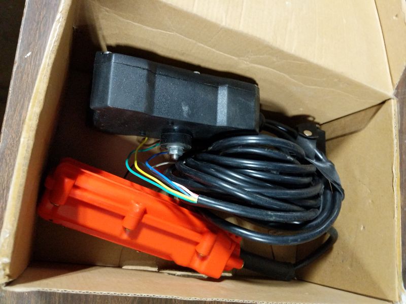 Photo 1 of 2 in 1 Crane Remote Control, 12V Wireless Crane Dump Trailer Controller, Industrial Hoist Truck Crane Switch Control Station, Up-Down-Left-Right, 4 Direction ?