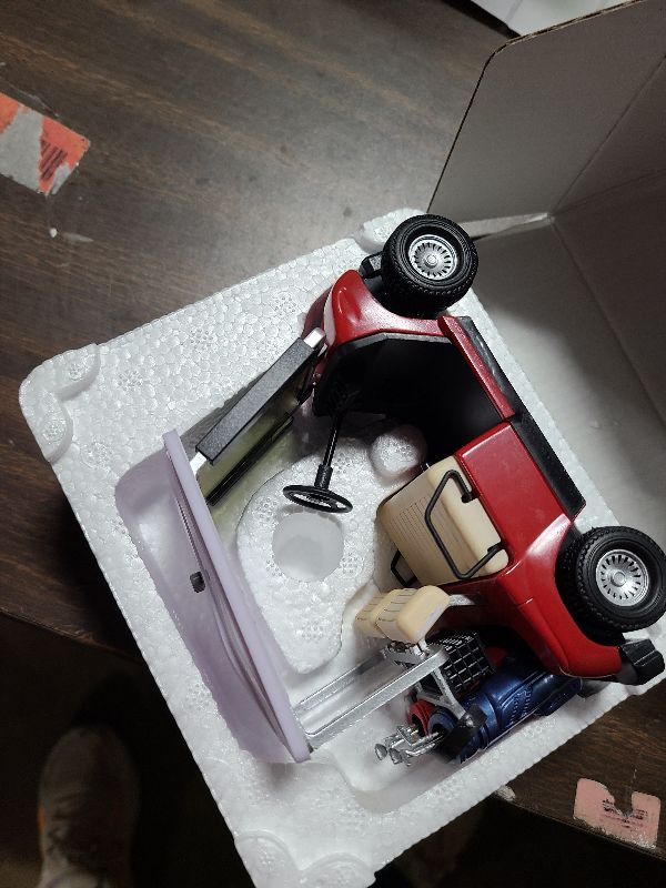 Photo 1 of 10L0L Mini Golf Cart Alarm Clock LCD Display Calendar Golf Gifts for Men Fans Golfers Superior Race Souvenir Novelty (Red)