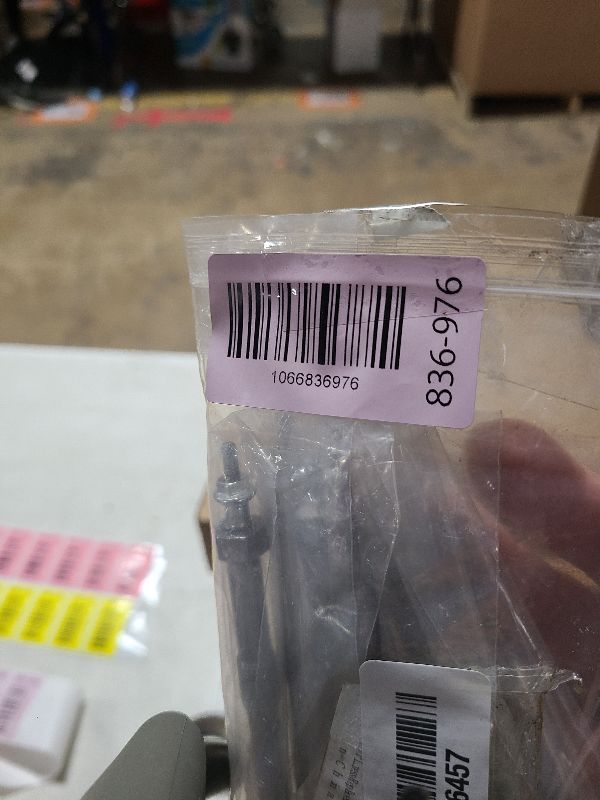 Photo 1 of 12639701 Diesel Glow Plugs 9G for Duramax LLY LML LMM Chevy&GMC LBZ LGH 6.6L, 2006 2007 2008 2009 2010 2011 2012 2013 2014 2015 2016 Silverado, Savana, Sierra, Express Replaces# 97364968