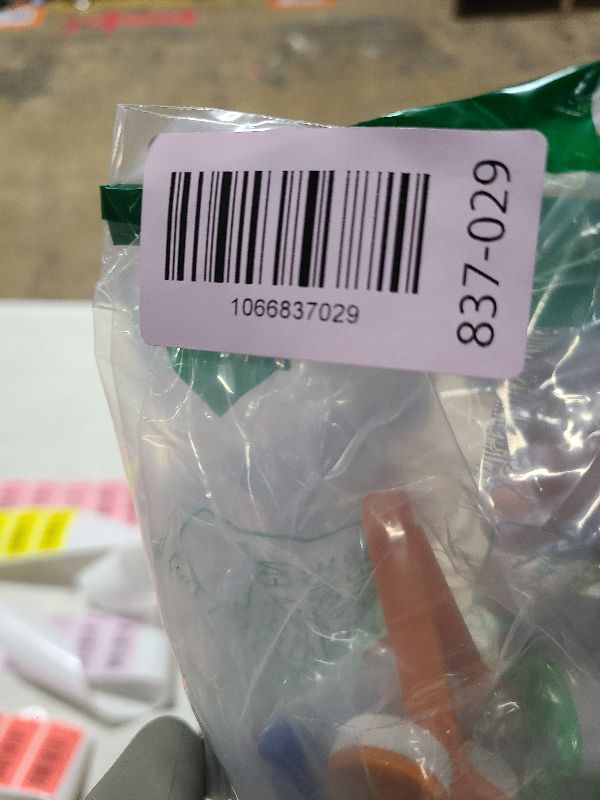 Photo 1 of 12 Pcs Mini Sun Glasses Eyeglass Microfiber Spectacles Cleaner Soft Brush Cleaning Tool Mini Microfiber Glasses Eyeglasses Cleaner Cleaning Clip (Random Color)