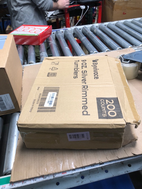 Photo 1 of [200 Pack] 9oz Clear Plastic Cups with Silver Rimmed Sturdy & Food Safe Disposable Wine Glasses Party Wedding Disposable Drinking Cups Plastic Cocktail Glasses for Wine, Juice & Cold Beverages