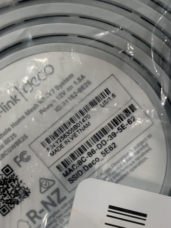 Photo 1 of ***MISSING CORDS*** TP-Link Deco 7 BE25 Dual-Band BE5000 WiFi 7 Mesh Wi-Fi System | 4-Stream 5 Gbps, 240 Mhz Channels | Covers up to 4,600 Sq.Ft | 2X 2.5G Ports Wired Backhaul | VPN,MLO, AI-Roaming, HomeShield, 2-Pack