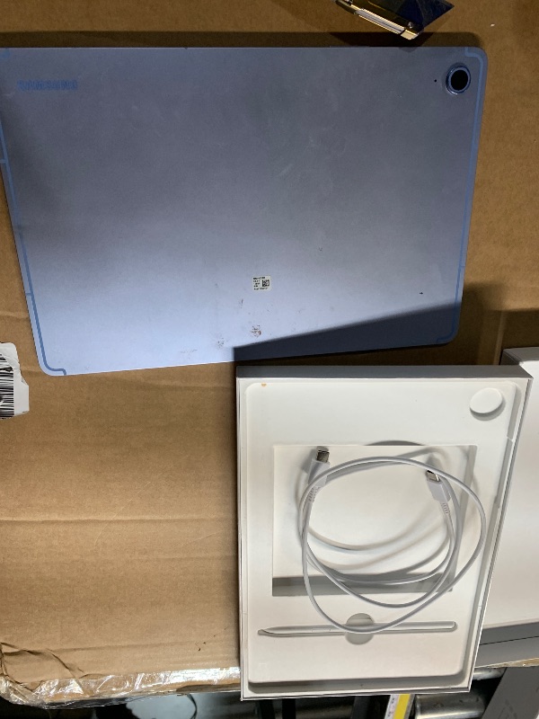 Photo 1 of ***READ CLERK NOTES***SAMSUNG Galaxy Tab S10 FE 128GB WiFi Android Tablet, Large Display, Long Battery Life, Exynos 1580 Processor, IP68 Water-Resistant, 90 Hz Refresh, S Pen for Note-Taking, US Version, Blue