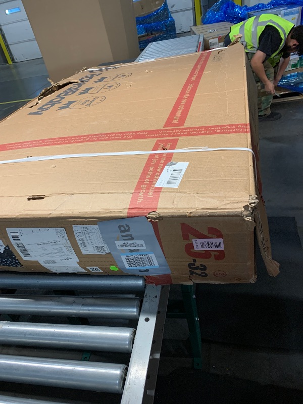 Photo 1 of ***FACTORY SEALED***RoyalBaby X9 Kids Mountain Bike, Ultra-Light Aluminum Frame 26-Inch Wheels Bicycle for Boys and Girls Ages 10+, 21-Speed with Front Suspension, Green