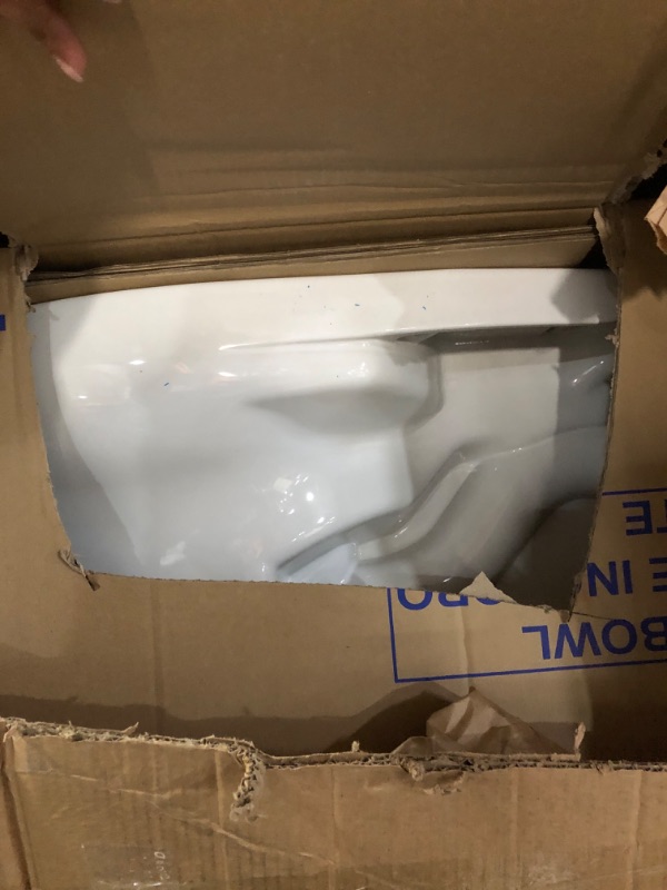 Photo 1 of ***PARTIAL SET - PRICE ADJUSTED***
***SEAT ONLY***
TOTO® Drake® Transitional WASHLET®+ Two-Piece Elongated 1.28 GPF Universal Height TORNADO FLUSH® Toilet with S5 Bidet Seat, Cotton White - MW7863446CEFG.10#01