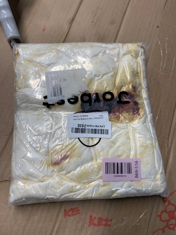 Photo 1 of ***FACTORY SEALED*** Jorbest Burrito Tortilla Throw Blanket Birthday Gifts for Women Men Teen Boys Girls, Novelty Tortilla Food Blanket Funny Gifts for Adult Kids, 285 GSM Soft Flannel Taco Blanket (Beige, 60 inches)