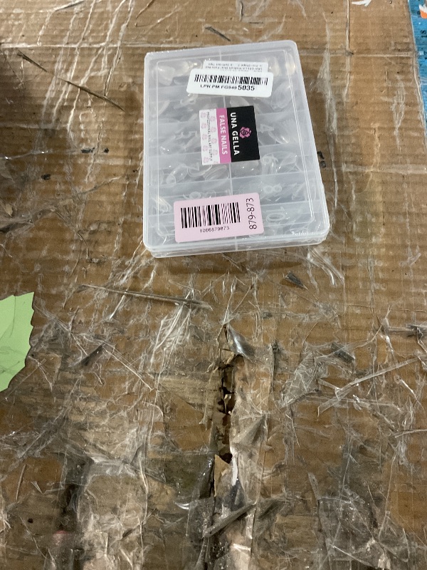 Photo 1 of ***Factory sealed UNA GELLA Medium Oval Fake Nails Pre-Shape 216pcs Round Gel Nail Tips Press on Nails for Full Cover Acrylic Round Oval Full Nails False Nails 12 Sizes False Soft Gel Tips