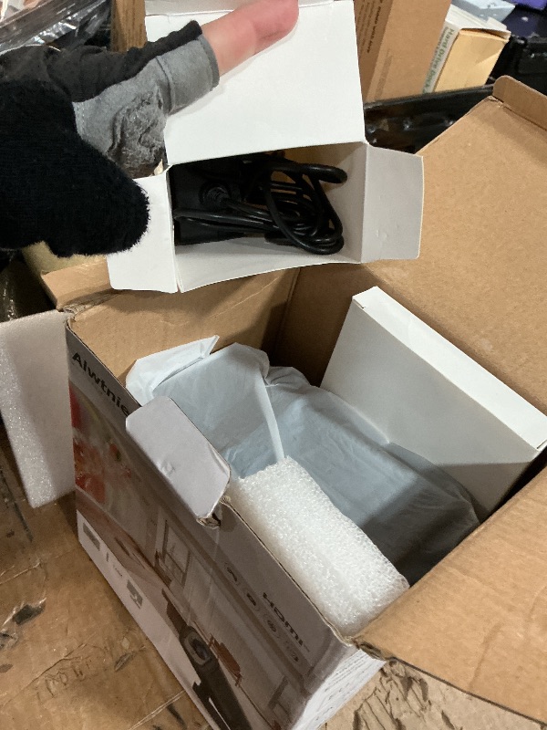 Photo 1 of ?Auto Focus &1080P?Alwtniet Mini Portable Projector, 4k Support Smart Proyector with Wifi and Bluetooth For Outdoor, 5W Speaker, Built in Apps,Home Theater, Bluetooth Movie Projector (Black)