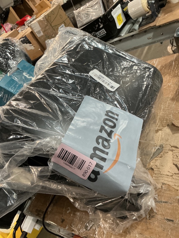 Photo 1 of ***DAMAGED - SEE NOTES/PICTURES*** Cesun Small Bathroom Trash Can with Lid Soft Close, Step Pedal, 6 Liter / 1.6 Gallon Stainless Steel Garbage Can with Removable Inner Bucket, Anti-Fingerprint Finish (Matt Black)