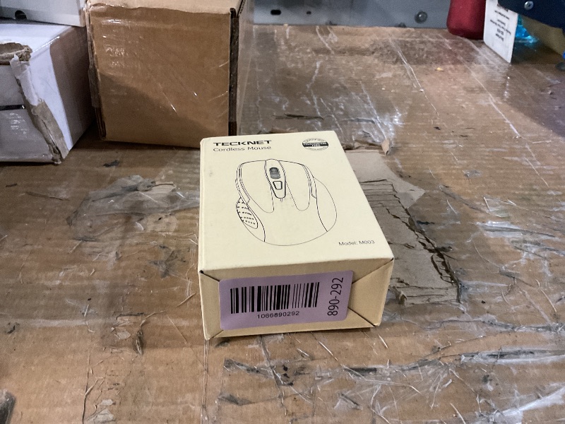 Photo 1 of ***MISSING PARTS***
TECKNET Wireless Mouse, 2.4G Ergonomic Optical Mouse, Computer Mouse for Laptop, PC, Computer, Chromebook, Notebook, 6 Buttons, 24 Months Battery Life, 2600 DPI, 5 Adjustment Levels