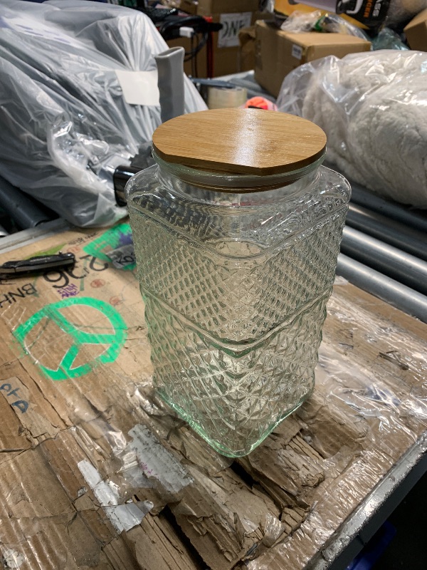 Photo 1 of ***(MINOR DAMAGE/ LID IS BROKEN)***ANSQU Square Glass Jar, Candy Jar with Lid, Glass Food Storage Containers for Ground Coffee, Tea, Sugar, Decorative Mason Jar (Transparent, 61oz)