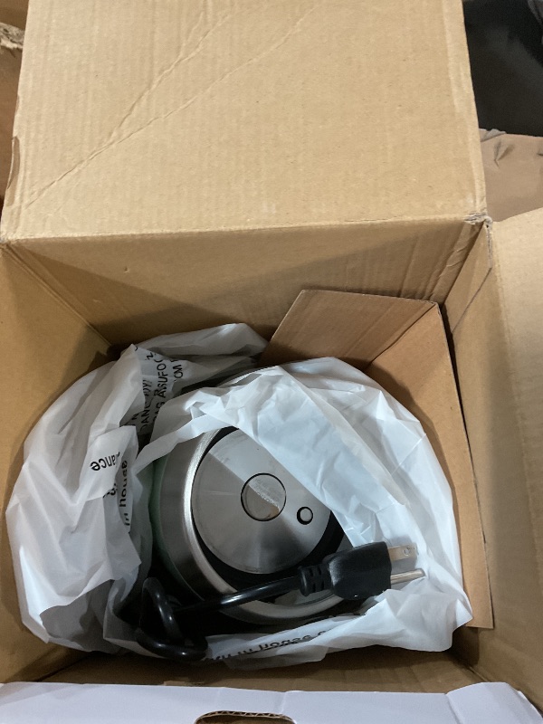 Photo 1 of ***PARTIAL SET - PRICE ADJUSTED***
Maestri House Milk Frother, 21OZ Variable Temp and Froth Thickness Milk Frother and Steamer, Smart Touch Control Milk Warmer, Dishwasher Safe, Memory Function for Latte Cappuccino Hot Chocolate