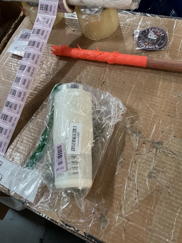 Photo 1 of (MISSING LID) STANLEY IceFlow Flip Straw Tumbler with Handle 30 oz | Twist On Lid and Flip Up Straw | Leak Resistant Water Bottle | Insulated Stainless Steel |BPA-Free | Cream Missing lid