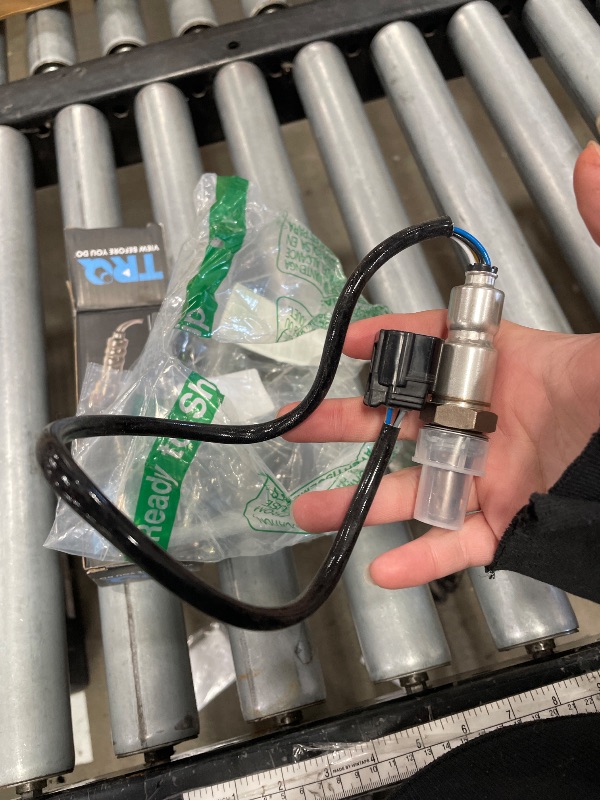 Photo 1 of ****ONLY ONE *** TRQ Oxygen Sensor 4 Wire Heated Compatible with 2016-22 Chevrolet Malibu, 2016-22 Camaro, 2018-20 Equinox, 2018-20 GMC Terrain, 2018-20 Buick Envision, 2016-19 Cadillac ATS