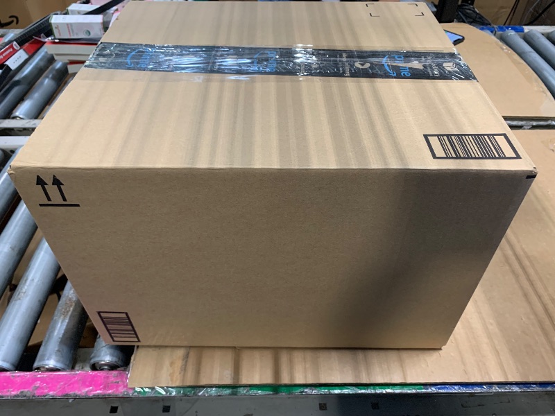 Photo 1 of ***AS IS/ FINAL SALE ***
BUNDLE BOX OF MIXED ITEMS