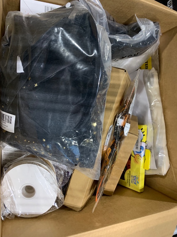 Photo 1 of ***AS IS/ FINAL SALE ***
BUNDLE BOX OF MIXED ITEMS 