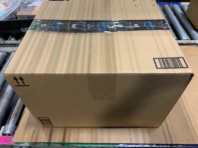 Photo 1 of ***AS IS/ FINAL SALE ***
BUNDLE BOX OF MIXED ITEMS  