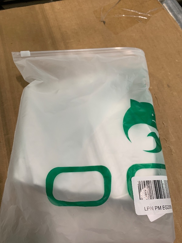 Photo 1 of *** 1 PC *** OQQ Womens 2 Piece Tube Tops Strapless Basic Sleeveless Stretch Classic-Fit Shirts Sexy Crop Tops Black White Small