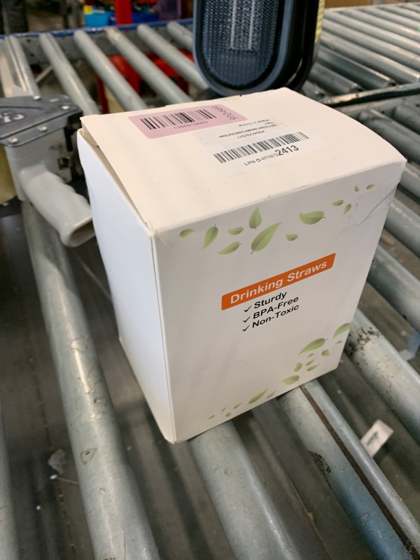 Photo 1 of [1000 Pcs] Black Disposable Cocktail Short Straws - 5 Inch Length 0.16 Inch Diameter Coffee & Cocktail Stirrers Plastic Straws for Whiskey,Bar,Club,Soda,Cocktail,Teas