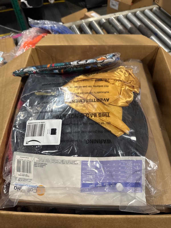 Photo 1 of ***AS IS / NO RETURNS -  FINAL SALE***
***BUNDLED BAG OF  ***
