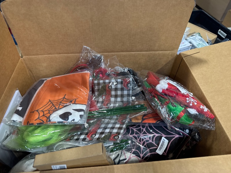 Photo 1 of ***AS IS / NO RETURNS -  FINAL SALE***
***BUNDLED BAG OF  ***
