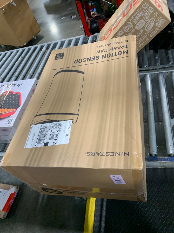 Photo 1 of *USED*
NINESTARS DZT-50-9 Automatic Touchless Infrared Motion Sensor Trash Can, 13 Gal 50L, Stainless Steel Base (Oval, Silver/Black Lid)