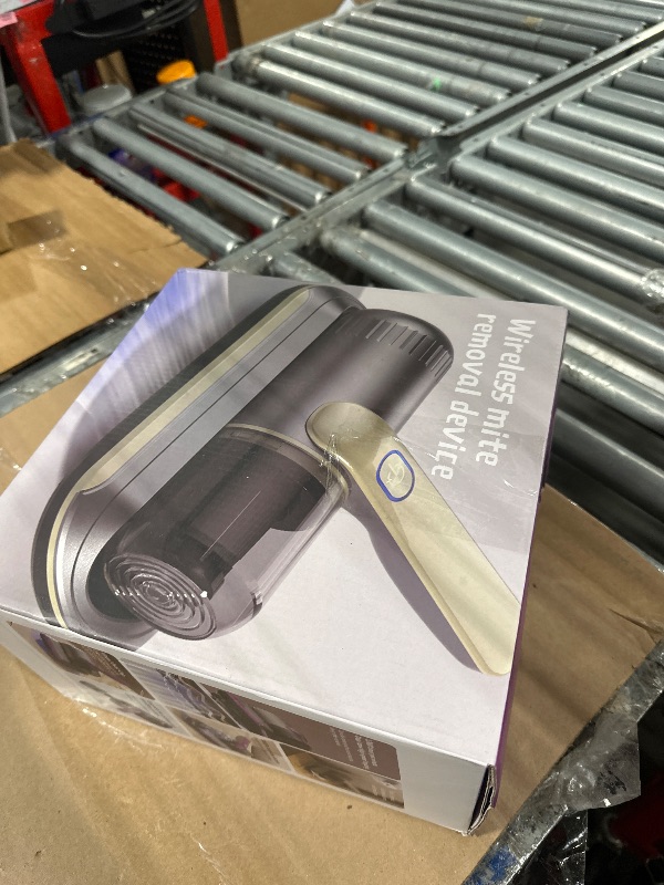 Photo 1 of *USED*
PATO Mattress Vacuum Cleaner, Wireless Handheld Bed Vacuum Cleaner With UV-C Light, HEPA Filter and Ultrasonic Vibration, 12KPa, Suitable for Beds, Sofas, Car Seats, Carpets (Purple;)