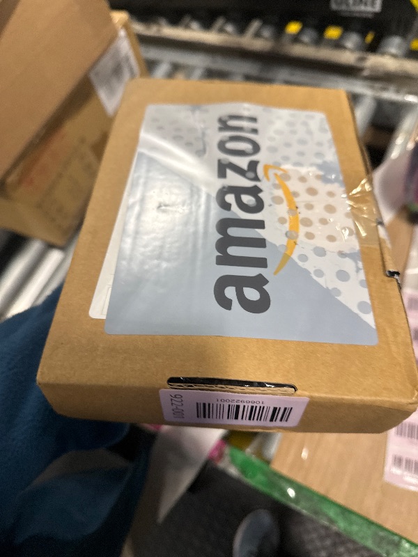 Photo 1 of 100 Pieces Snowflake Wire Forms Metal Snowflake Bead Wire for Fun Beading Project Christmas DIY Craft Making Supplies Winter Ornament, 3.7/4.3/5.9 Inch