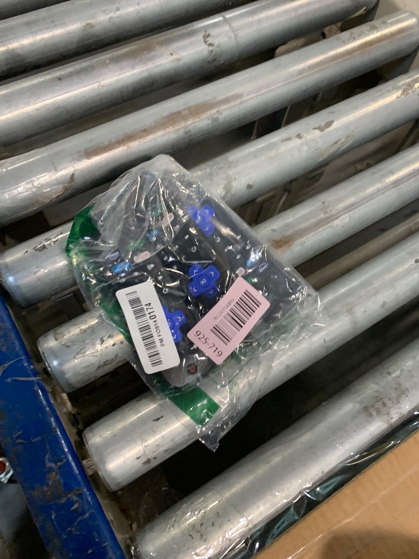 Photo 1 of (3 Pack) Replacement Remote for Roku-TV-Remote,Compatible for All Onn-Hisense-TCL-Westinghouse-Sharp-Philips-Element Roku TV Remotes